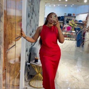 CHRISTMAST IN SILK GOWN