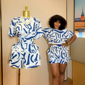 IVY CHIC TWO PIECES SET